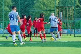 国际米兰和利物浦管理层举行欧足联午餐会