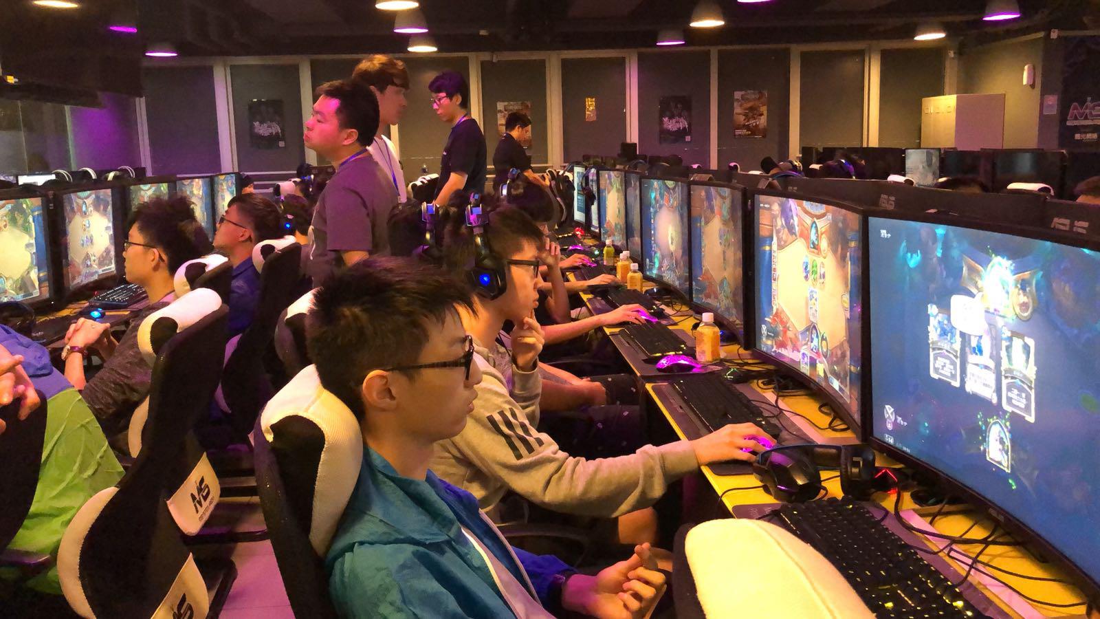 择让归化球 择让归化球