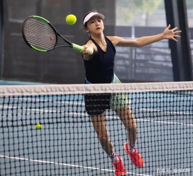 用的年轻球 用的年轻球